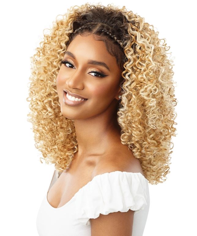 OUTRE  13x2 LACE FRONTAL WIG - HALO STITCH BRAID 18, BLONDE, SIDE VIEW