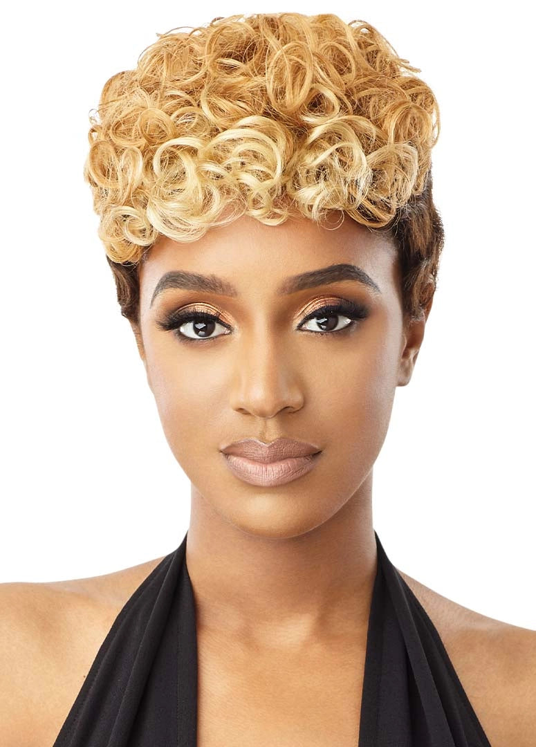 OUTRE FAB & FLY FULL CAP WIG COLOR QUEEN HUMAN HAIR - SOFINA, FRONT VIEW BLONDE