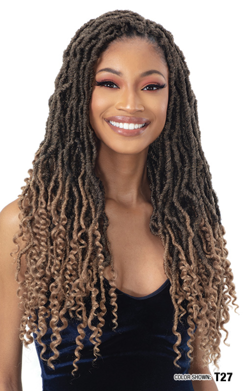 SHAKE N GO FREETRESS EQUAL 3X NIKKI GORGEOUS LOC 18", FRONT VIEW