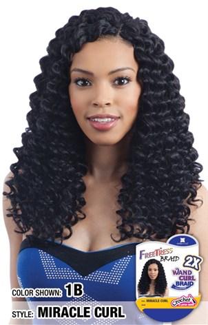 SHAKE N GO FREETRESS CROCHET BRAID MIRACLE CURL, FRONT VIEW